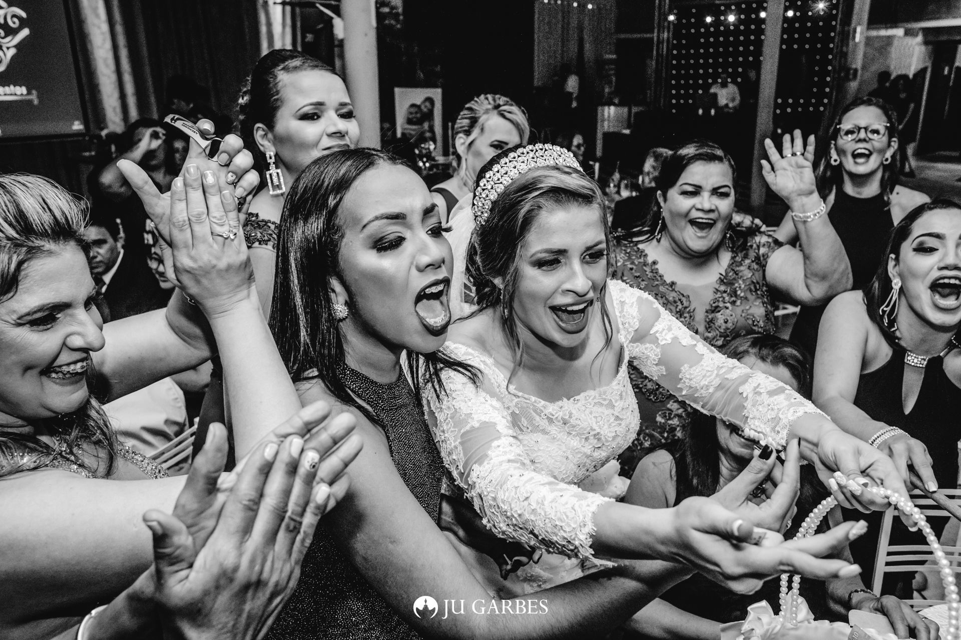 Foto Ensaio Documental expressivo do casamento de Paula e Eduardo Foto Ensaio Documental expressivo do casamento de Paula e Eduardo - Imagem 44