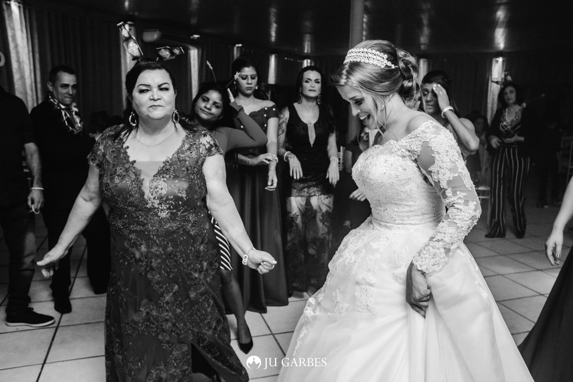 Foto Ensaio Documental expressivo do casamento de Paula e Eduardo Foto Ensaio Documental expressivo do casamento de Paula e Eduardo - Imagem 55