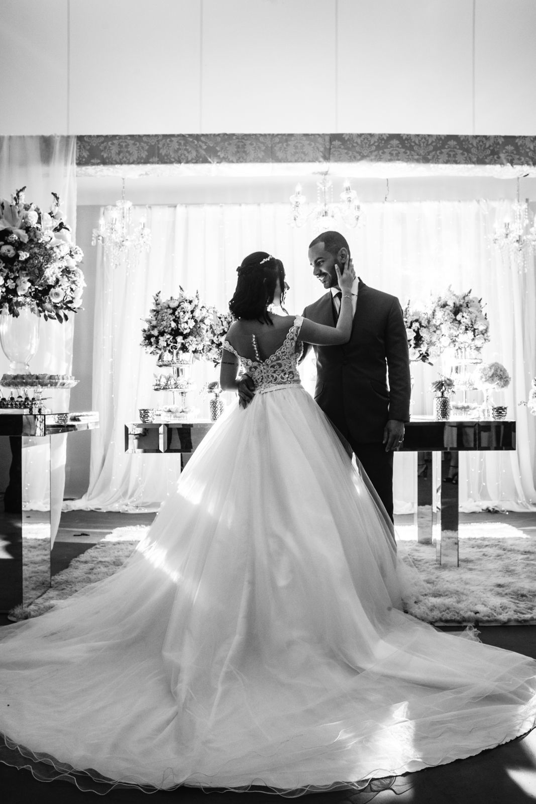 Foto Yana e Thiago - Casamento Foto Yana e Thiago - Casamento - Imagem 92